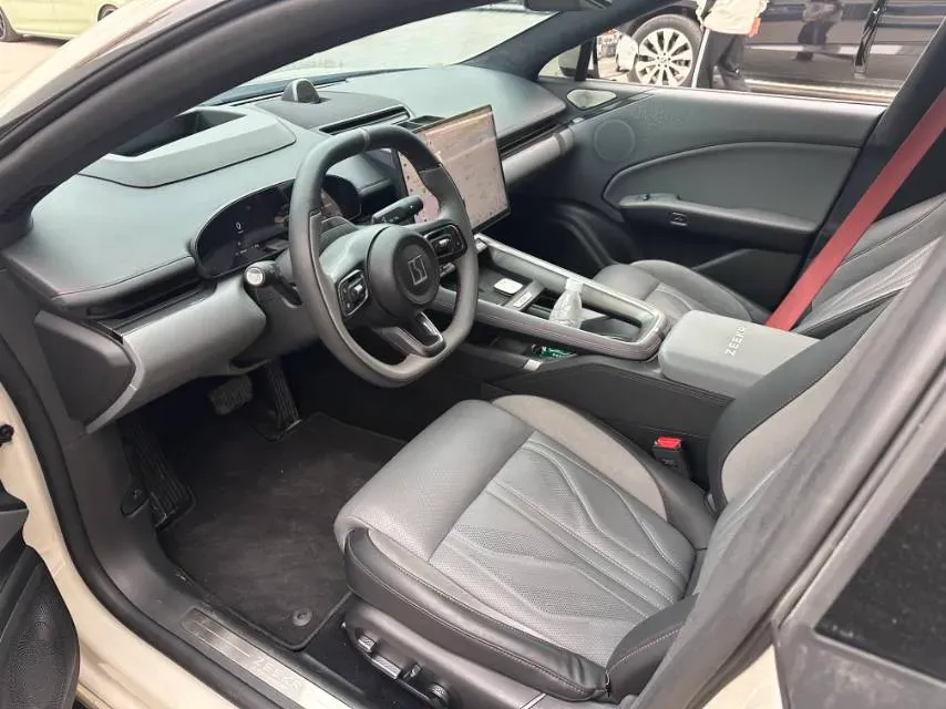 2025 Zeekr 007GT BEV 100.01KWH,autocango,china used car exporter,china ev exporter,chinese used car exporter,chinese used ev exporter