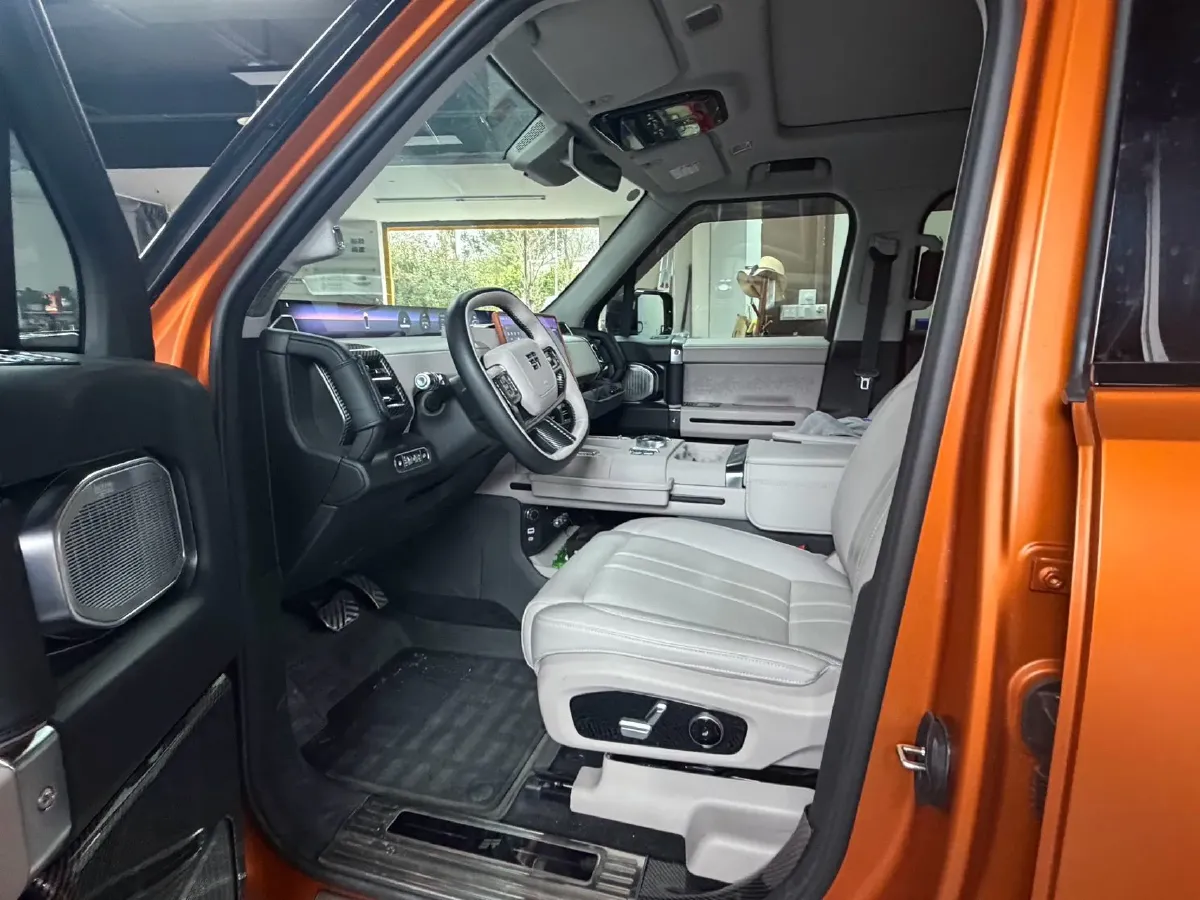 2025 Jetour Zongheng G700 2.0T 211HP L4 2DHT PHEV,autocango,china used car exporter,china ev exporter,chinese used car exporter,chinese used ev exporter