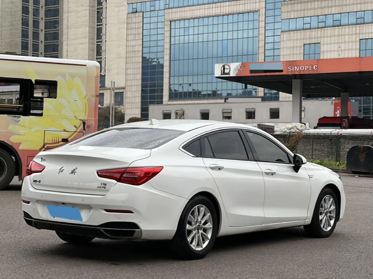 2019 HongQi H5 1.8T 180HP L4 6AT,autocango,china used car exporter,china ev exporter,chinese used car exporter,chinese used ev exporter
