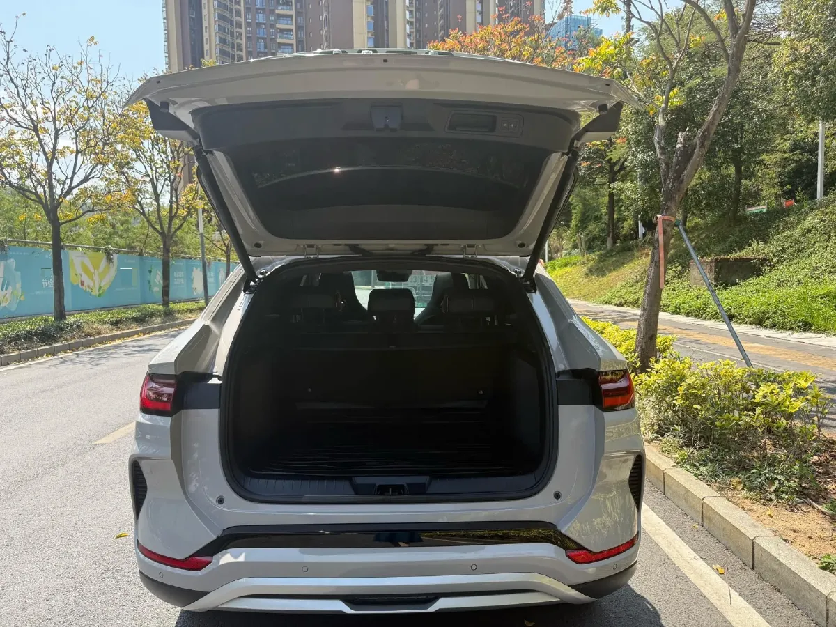 2023 BYD Song Plus BEV 71.8KWH,autocango,china used car exporter,china ev exporter,chinese used car exporter,chinese used ev exporter