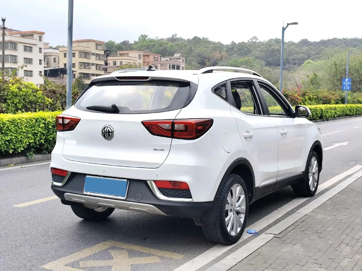 2017 MG ZS 1.5L 120HP L4 5MT,autocango,china used car exporter,china ev exporter,chinese used car exporter,chinese used ev exporter