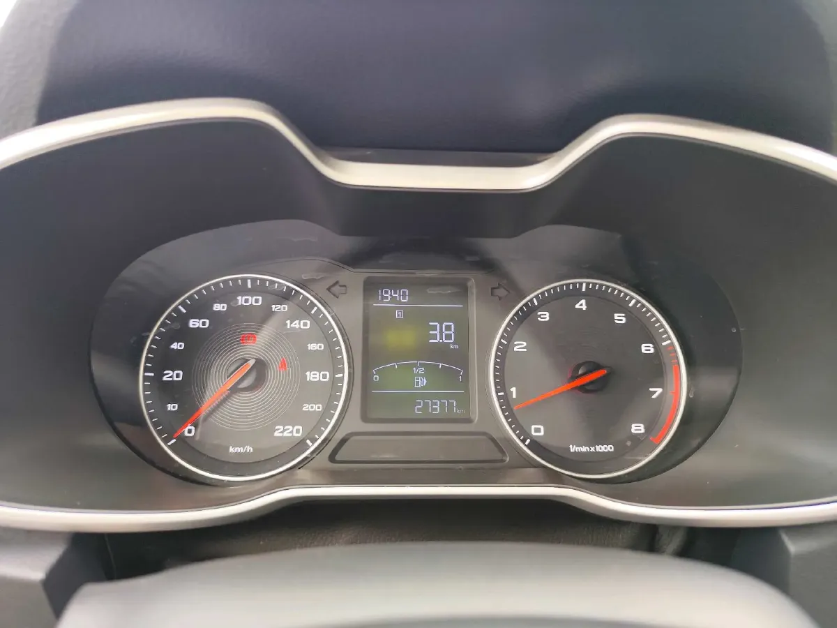 2017 MG ZS 1.5L 120HP L4 5MT,autocango,china used car exporter,china ev exporter,chinese used car exporter,chinese used ev exporter