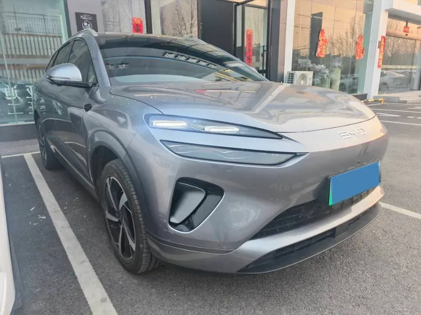 2025 LanDian E5 PLUS 1.5L 95HP L4 E-CVT PHEV,autocango,china used car exporter,china ev exporter,chinese used car exporter,chinese used ev exporter