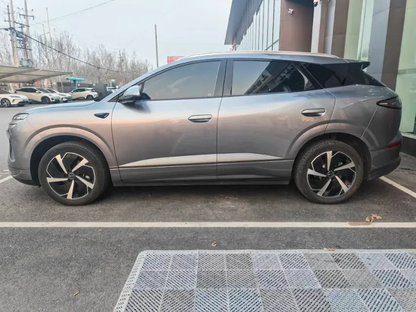 2025 LanDian E5 PLUS 1.5L 95HP L4 E-CVT PHEV,autocango,china used car exporter,china ev exporter,chinese used car exporter,chinese used ev exporter