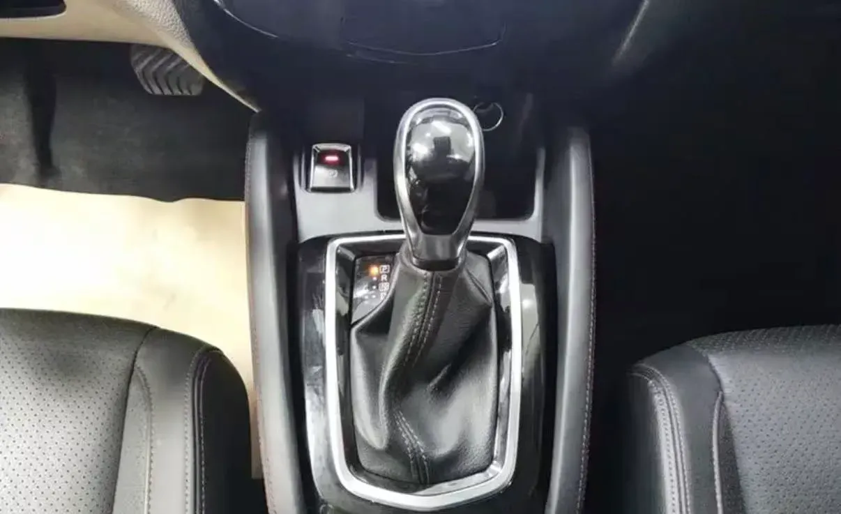 2021 Nissan Qashqai 2.0L 151HP L4 CVT,autocango,china used car exporter,china ev exporter,chinese used car exporter,chinese used ev exporter