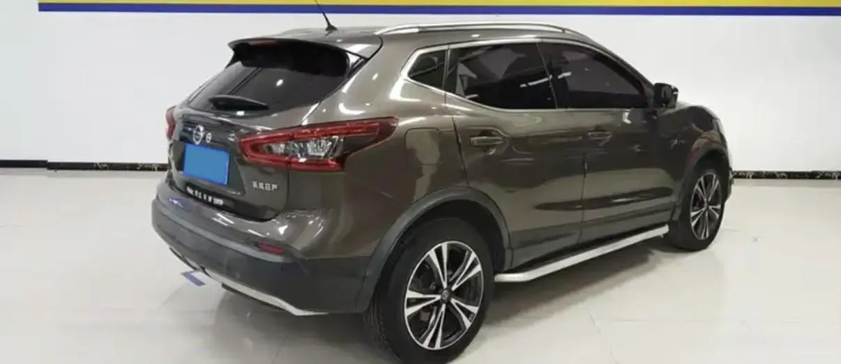 2021 Nissan Qashqai 2.0L 151HP L4 CVT,autocango,china used car exporter,china ev exporter,chinese used car exporter,chinese used ev exporter