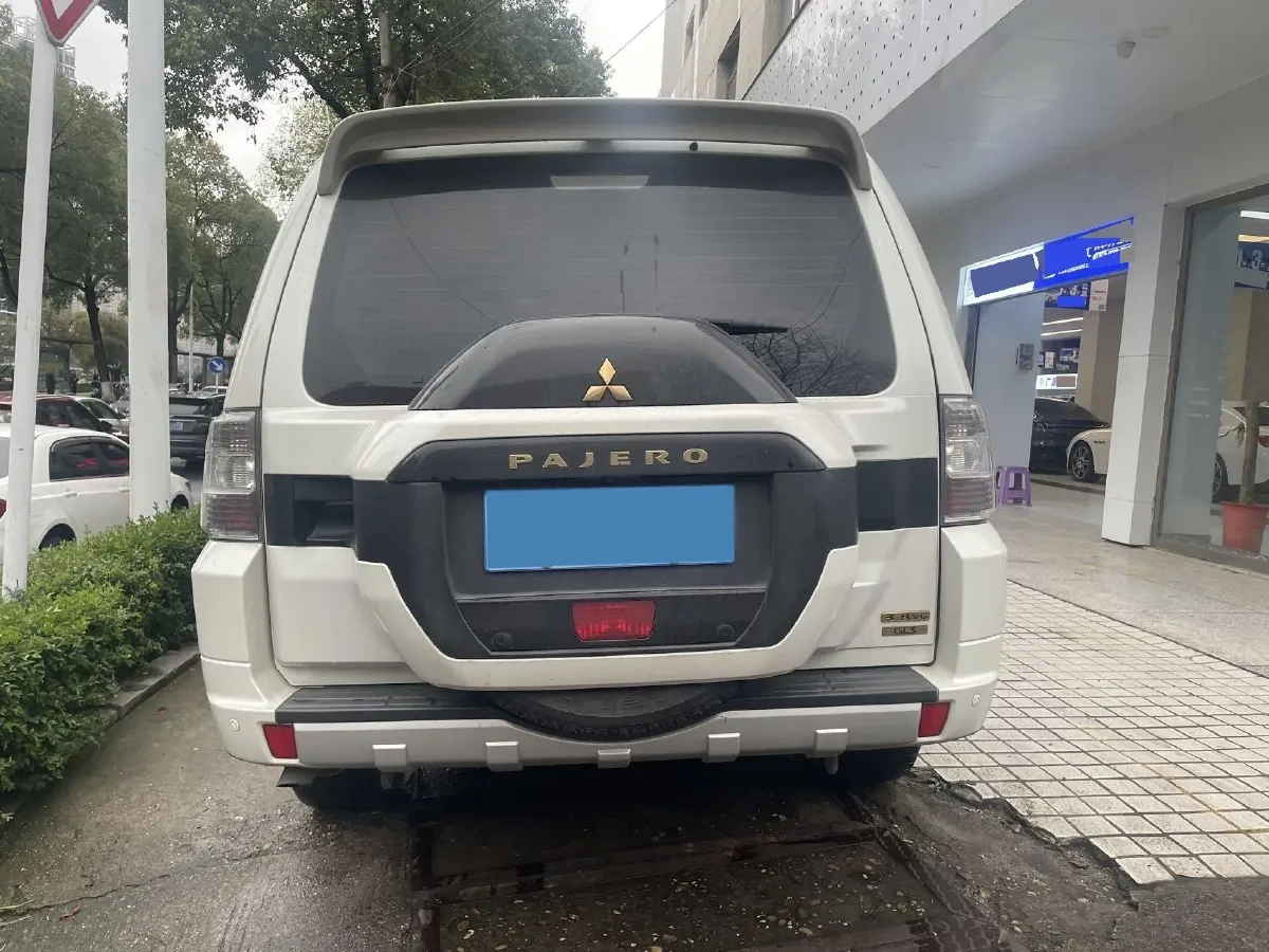 2017 Honda Jade 1.8L 141HP L4 5AT,autocango,china used car exporter,china ev exporter,chinese used car exporter,chinese used ev exporter