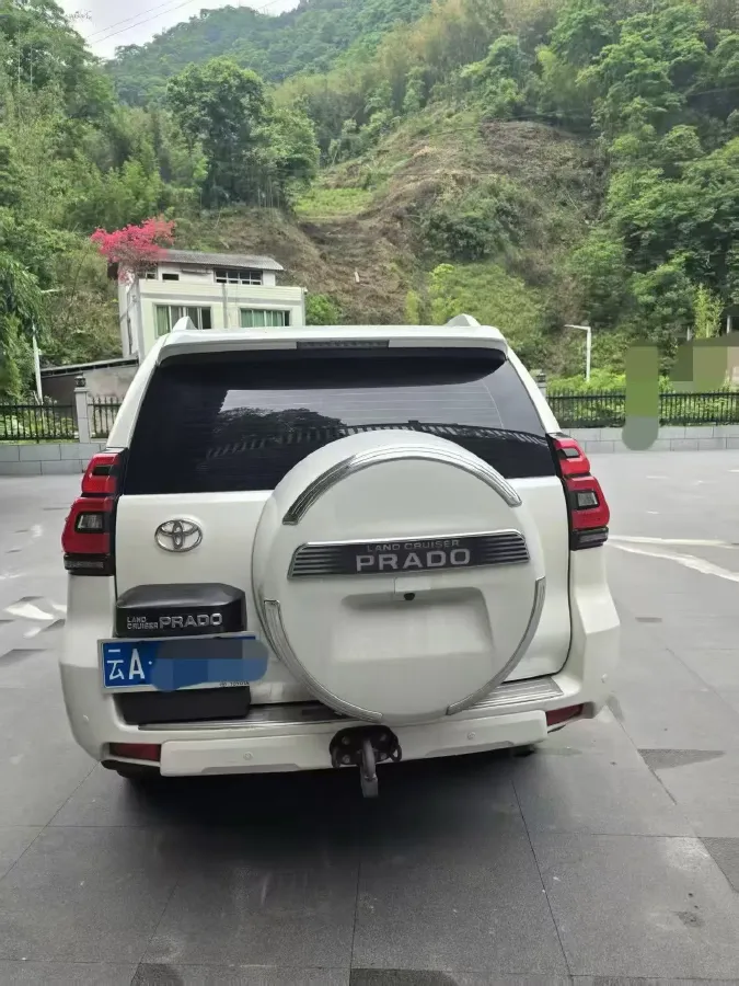 2019 Land Rover Range Rover Velar 2.0T 300HP L4 8AT,autocango,china used car exporter,china ev exporter,chinese used car exporter,chinese used ev exporter