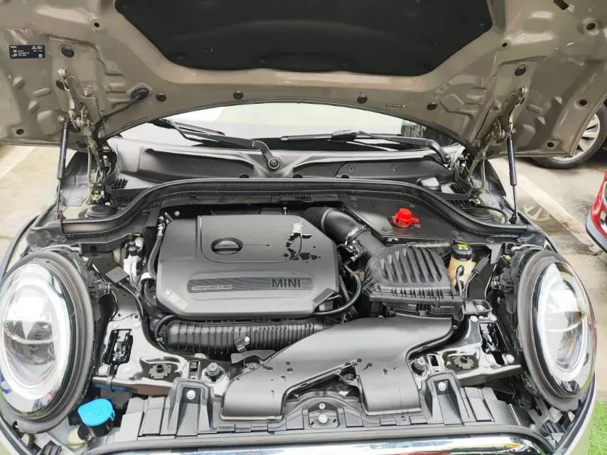 2019 MINI MINI 2.0T 192HP L4 7DCT,autocango,china used car exporter,china ev exporter,chinese used car exporter,chinese used ev exporter