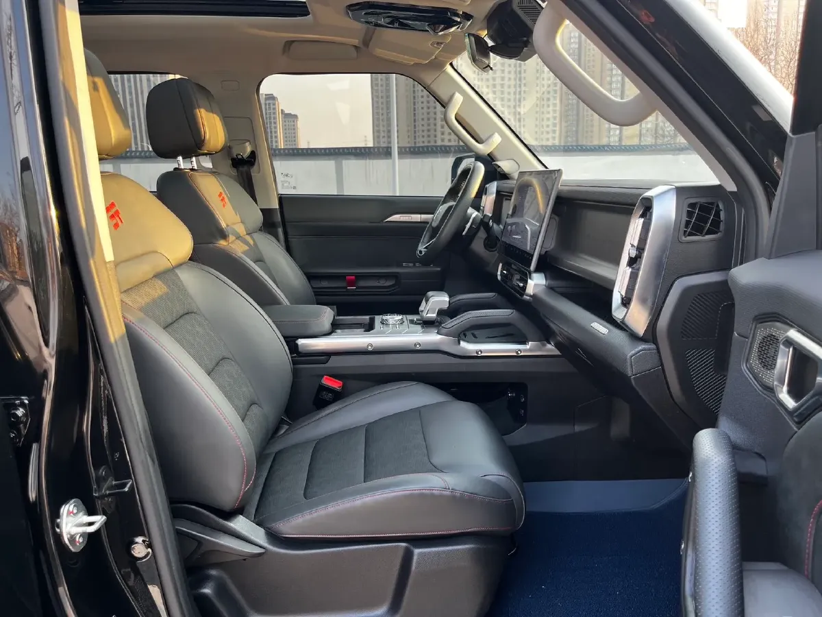 2023 Jetour Traveller 2.0T 254HP L4 7DCT,autocango,china used car exporter,china ev exporter,chinese used car exporter,chinese used ev exporter