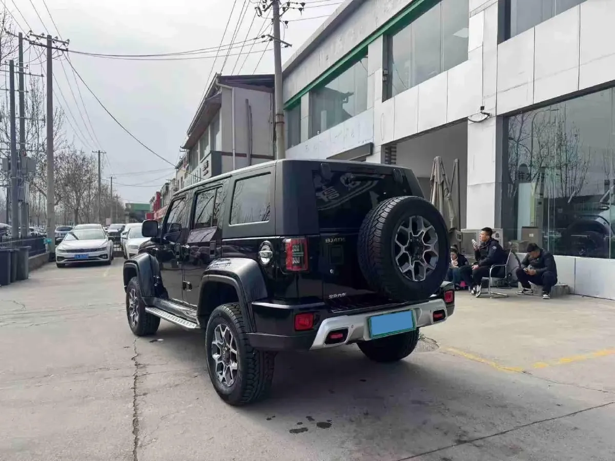 2018 Beijing BJ40 2.3T 250HP L4 6AT,autocango,china used car exporter,china ev exporter,chinese used car exporter,chinese used ev exporter