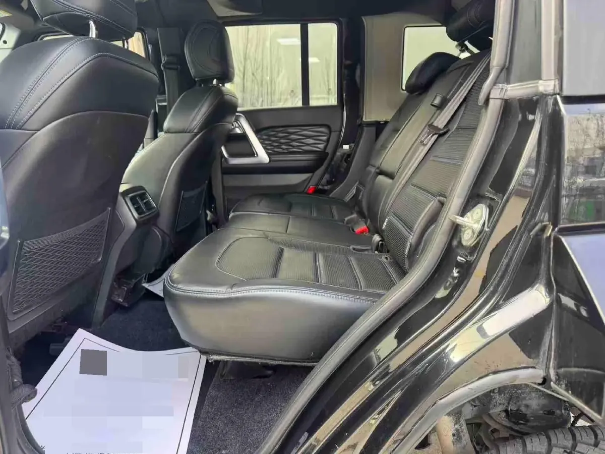 2018 Beijing BJ40 2.3T 250HP L4 6AT,autocango,china used car exporter,china ev exporter,chinese used car exporter,chinese used ev exporter