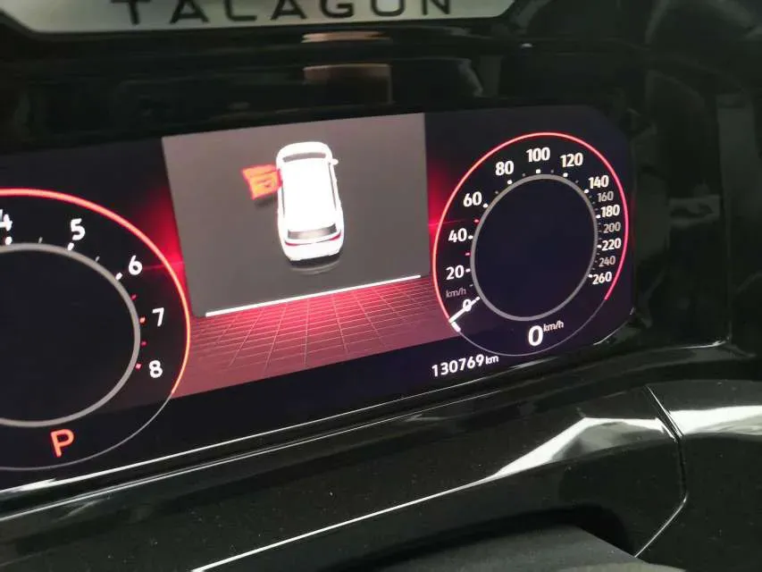 2021 Volkswagen Talagon 2.0T 220HP L4 7DCT,autocango,china used car exporter,china ev exporter,chinese used car exporter,chinese used ev exporter