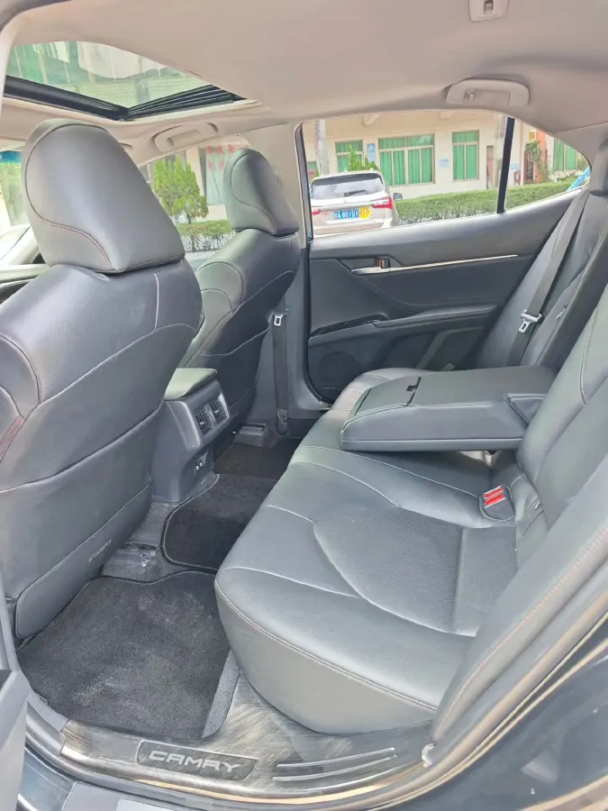 2019 Toyota Camry 2.0L 178HP L4 CVT,autocango,china used car exporter,china ev exporter,chinese used car exporter,chinese used ev exporter