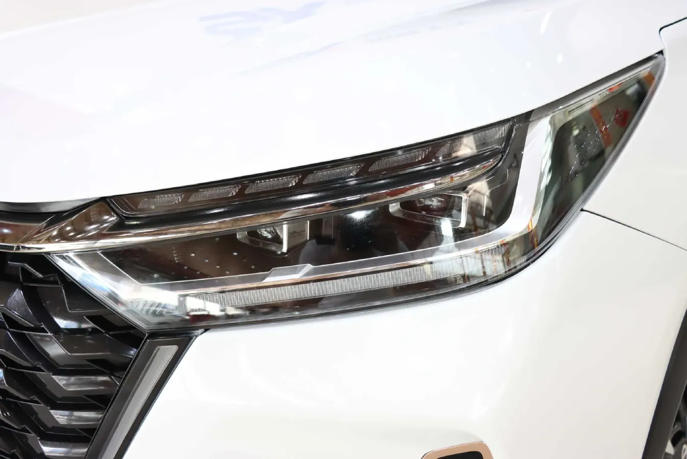 2022 Chery Tiggo 8 PRO 1.6T 197HP L4 7DCT,autocango,china used car exporter,china ev exporter,chinese used car exporter,chinese used ev exporter