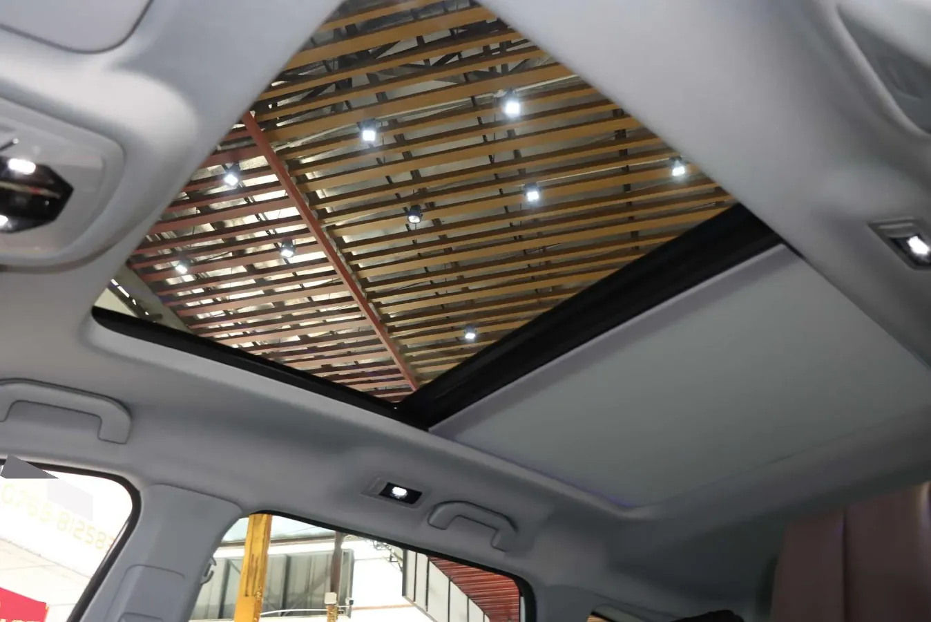 2022 Chery Tiggo 8 PRO 1.6T 197HP L4 7DCT,autocango,china used car exporter,china ev exporter,chinese used car exporter,chinese used ev exporter