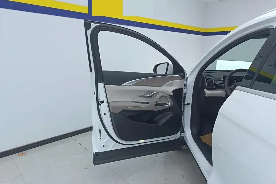 2024 BYD Song Pro 1.5L 110HP L4 E-CVT PHEV 12.9KWH,autocango,china used car exporter,china ev exporter,chinese used car exporter,chinese used ev exporter