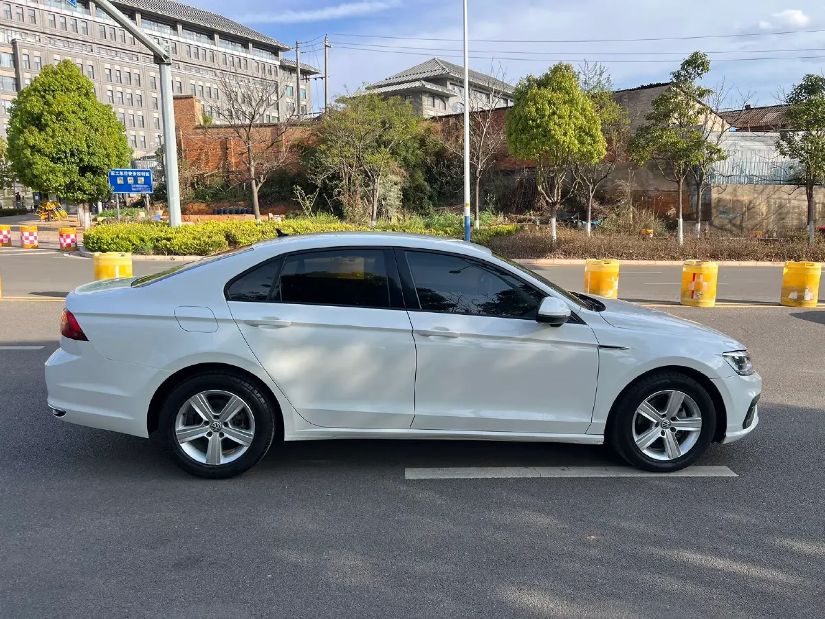 2019 Volkswagen Lamando 1.4T 131HP L4 7DCT,autocango,china used car exporter,china ev exporter,chinese used car exporter,chinese used ev exporter