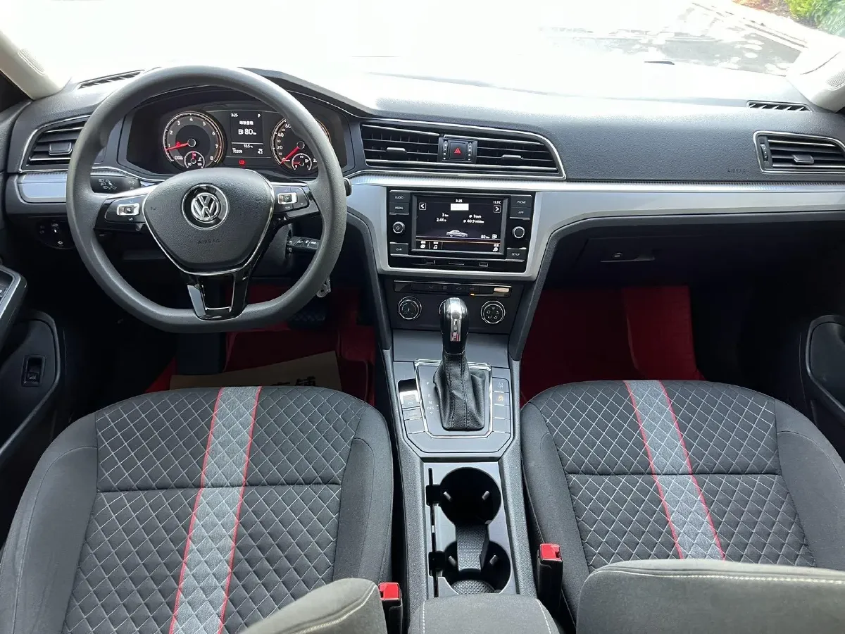 2019 Volkswagen Lamando 1.4T 131HP L4 7DCT,autocango,china used car exporter,china ev exporter,chinese used car exporter,chinese used ev exporter