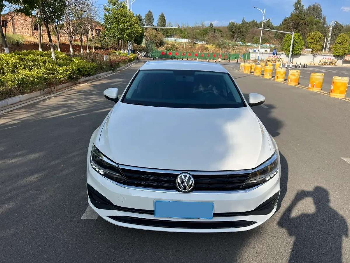 2019 Volkswagen Lamando 1.4T 131HP L4 7DCT,autocango,china used car exporter,china ev exporter,chinese used car exporter,chinese used ev exporter