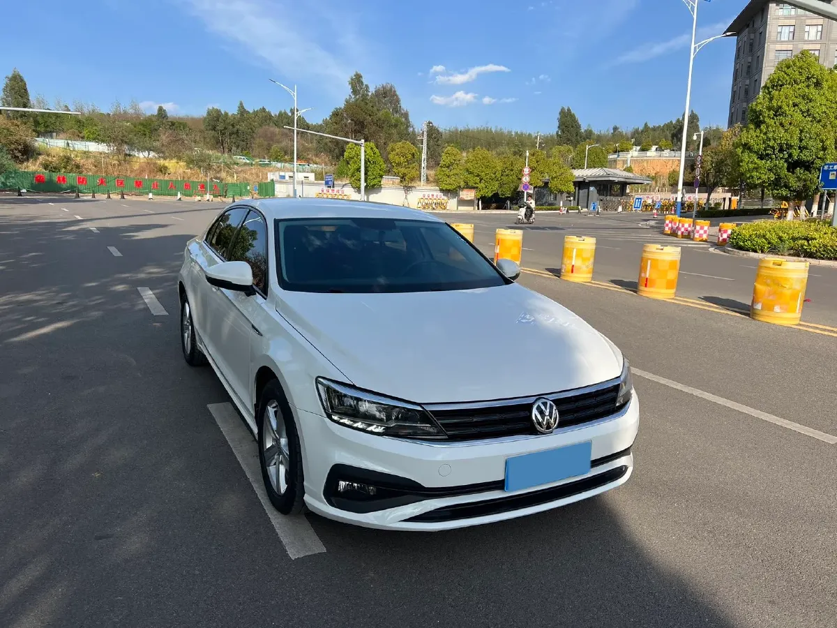 2019 Volkswagen Lamando 1.4T 131HP L4 7DCT,autocango,china used car exporter,china ev exporter,chinese used car exporter,chinese used ev exporter