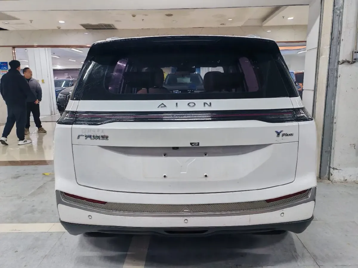 2024 Leapmotor C11 1.5L 95HP L4 REEV 43.74KWH,autocango,china used car exporter,china ev exporter,chinese used car exporter,chinese used ev exporter