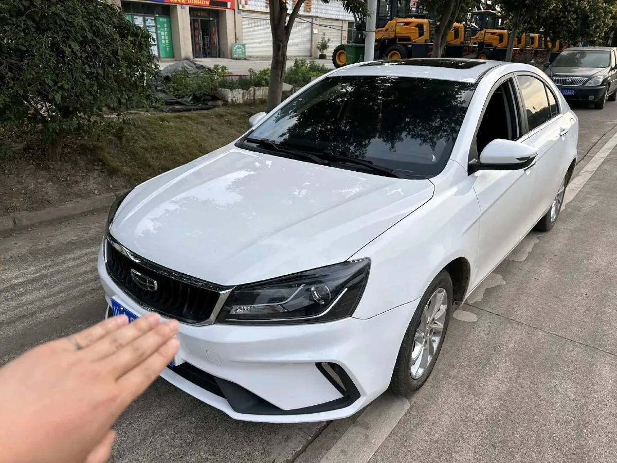 2020 Geely Emgrand 1.5L 109HP L4 5MT,autocango,china used car exporter,china ev exporter,chinese used car exporter,chinese used ev exporter