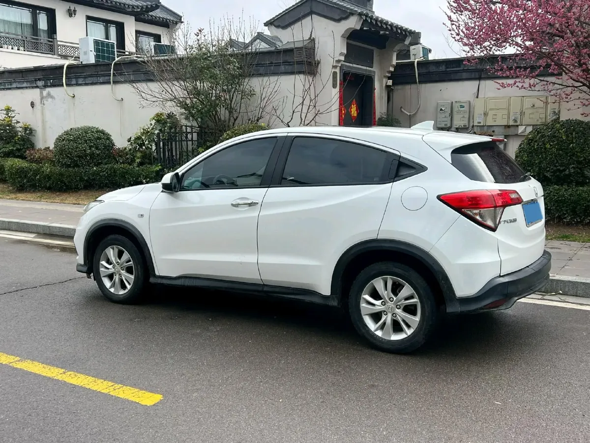 2019 Honda Vezel 1.5L 131HP L4 CVT,autocango,china used car exporter,china ev exporter,chinese used car exporter,chinese used ev exporter