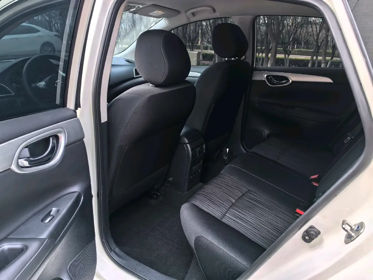 2022 Nissan Sylphy 1.6L 122HP L4 CVT,autocango,china used car exporter,china ev exporter,chinese used car exporter,chinese used ev exporter