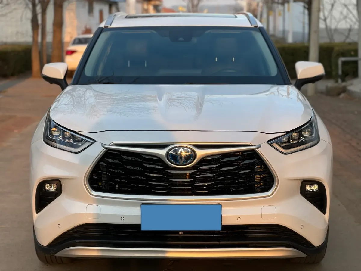 2022 Toyota Highlander 2.5L 192HP L4 E-CVT Hybrid,autocango,china used car exporter,china ev exporter,chinese used car exporter,chinese used ev exporter