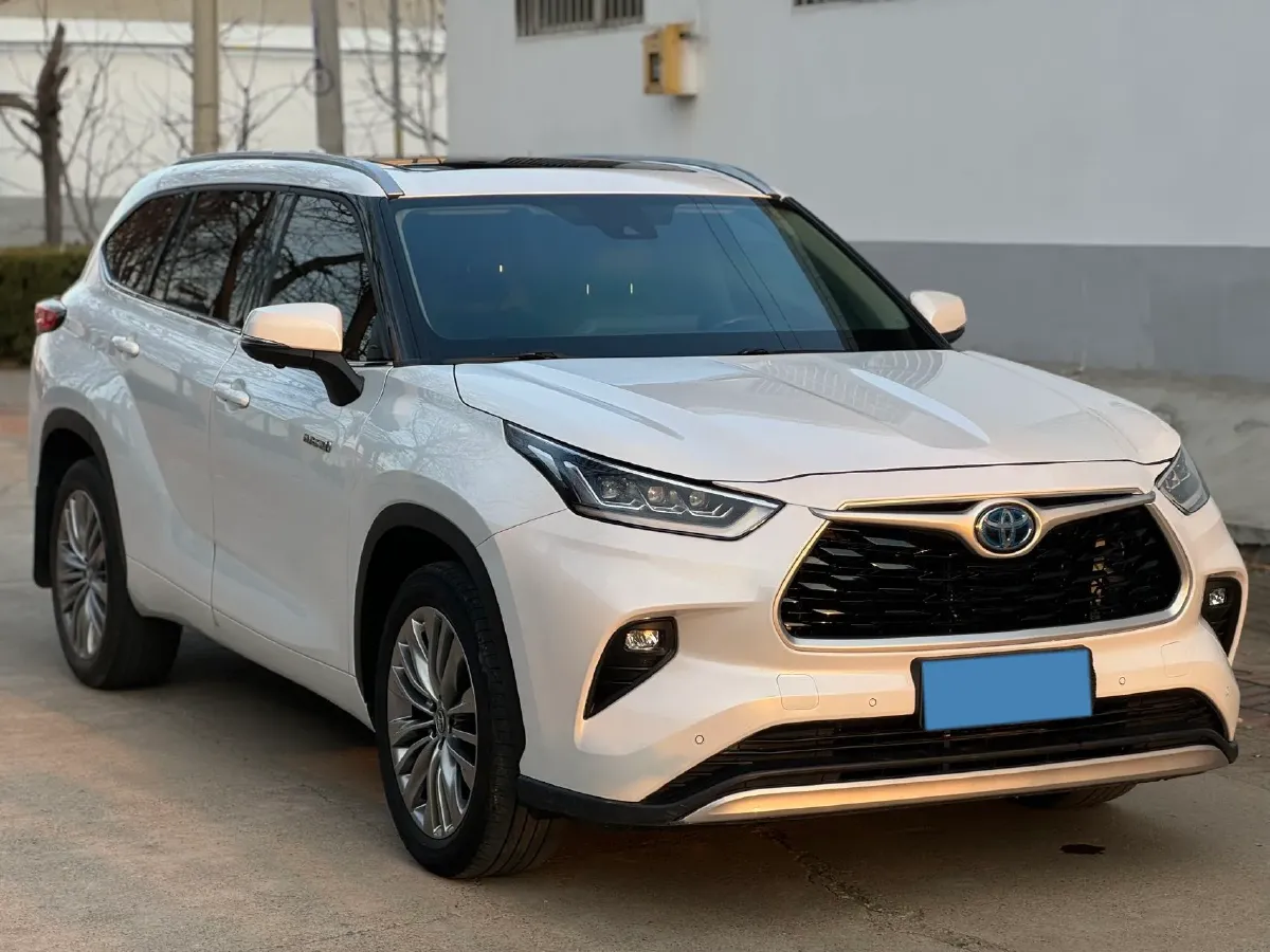 2022 Toyota Highlander 2.5L 192HP L4 E-CVT Hybrid,autocango,china used car exporter,china ev exporter,chinese used car exporter,chinese used ev exporter