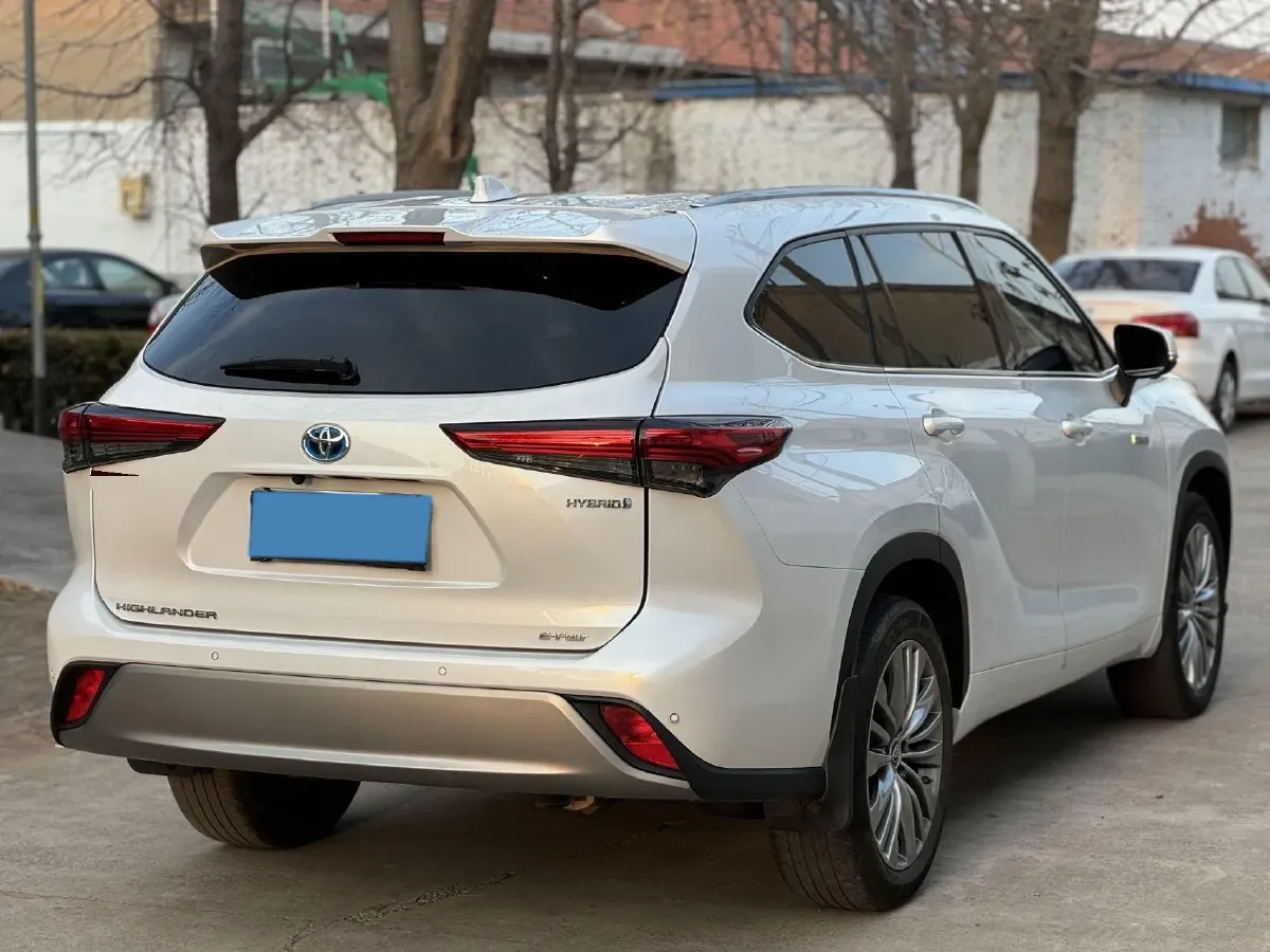 2022 Toyota Highlander 2.5L 192HP L4 E-CVT Hybrid,autocango,china used car exporter,china ev exporter,chinese used car exporter,chinese used ev exporter