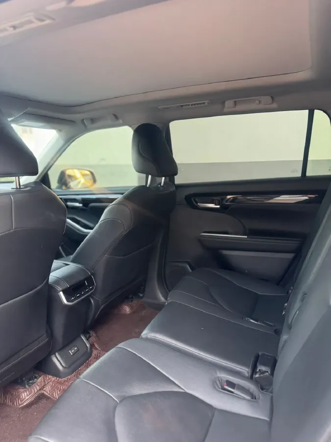 2022 Toyota Highlander 2.5L 192HP L4 E-CVT Hybrid,autocango,china used car exporter,china ev exporter,chinese used car exporter,chinese used ev exporter