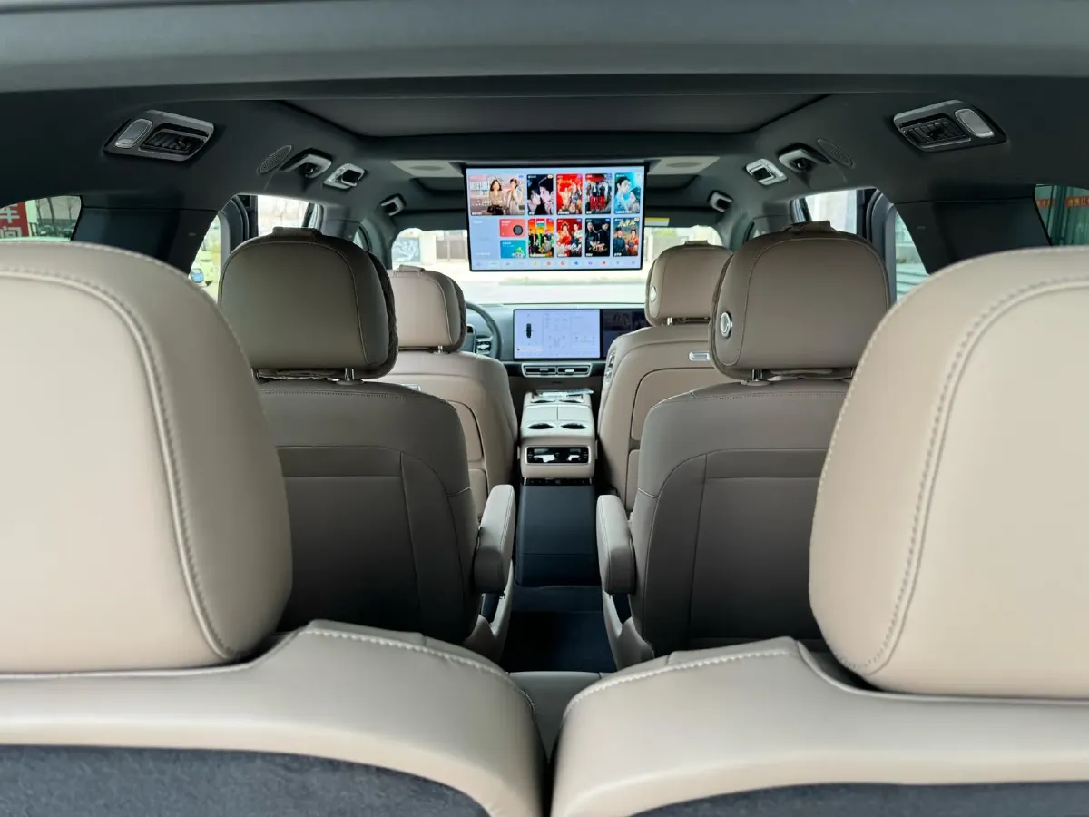 2025 Li L9 Range Extended 154HP REEV,autocango,china used car exporter,china ev exporter,chinese used car exporter,chinese used ev exporter