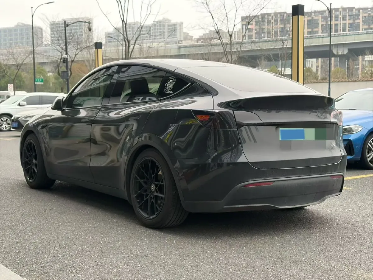 2022 Tesla Model Y BEV 60KWH,autocango,china used car exporter,china ev exporter,chinese used car exporter,chinese used ev exporter