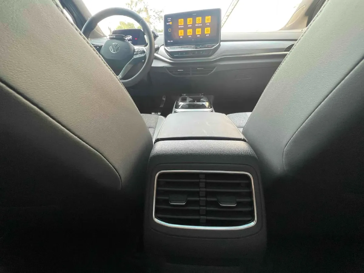 2021 Volkswagen ID.4 Crozz BEV 84.8KWH,autocango,china used car exporter,china ev exporter,chinese used car exporter,chinese used ev exporter