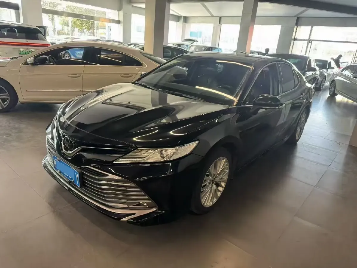 2019 Toyota Camry 2.5L 209HP L4 8AT,autocango,china used car exporter,china ev exporter,chinese used car exporter,chinese used ev exporter