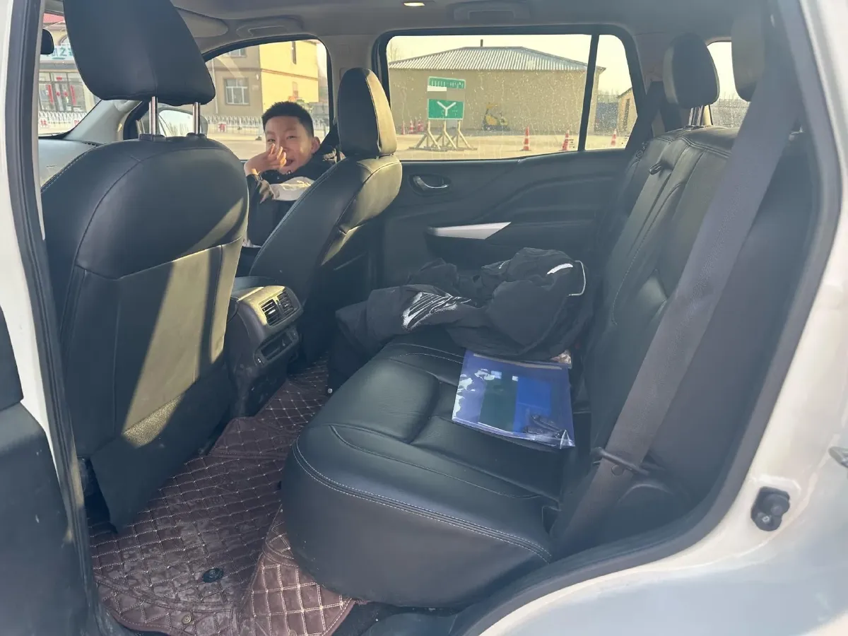 2020 Nissan Terra 2.5L 193HP L4 7AT,autocango,china used car exporter,china ev exporter,chinese used car exporter,chinese used ev exporter