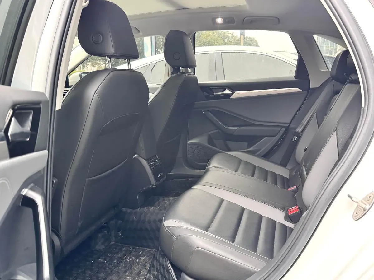 2022 Volkswagen Sagitar 1.4T 150HP L4 7DCT,autocango,china used car exporter,china ev exporter,chinese used car exporter,chinese used ev exporter