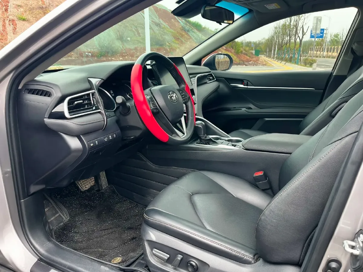 2023 Toyota Camry 2.0L 177HP L4 CVT,autocango,china used car exporter,china ev exporter,chinese used car exporter,chinese used ev exporter