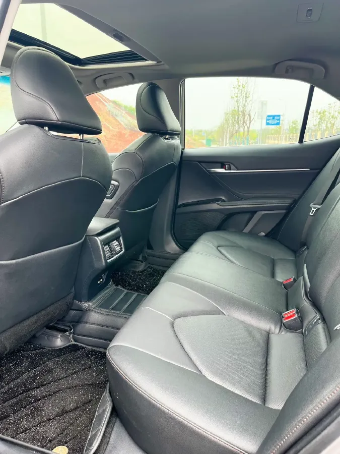 2023 Toyota Camry 2.0L 177HP L4 CVT,autocango,china used car exporter,china ev exporter,chinese used car exporter,chinese used ev exporter