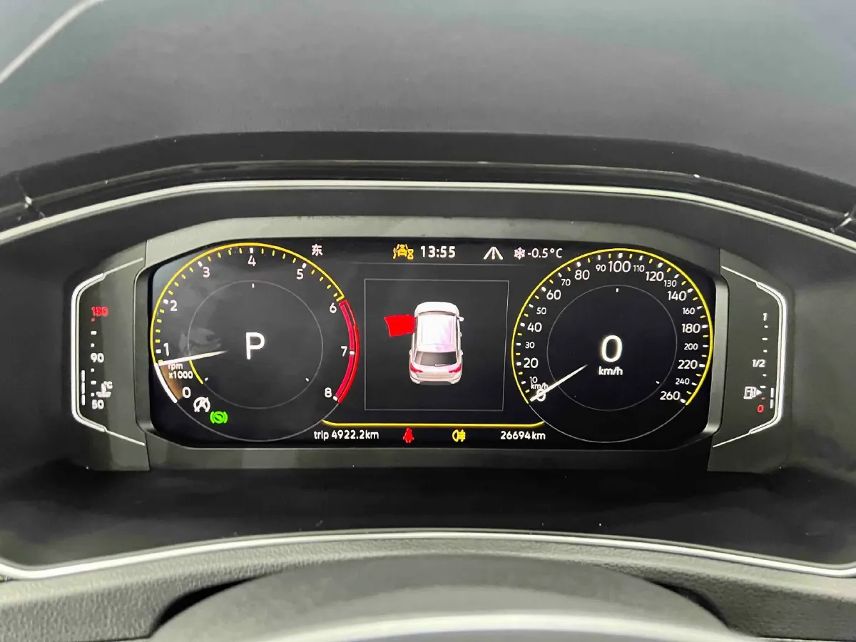 2022 Volkswagen T-Roc 1.4T 150HP L4 7DCT,autocango,china used car exporter,china ev exporter,chinese used car exporter,chinese used ev exporter