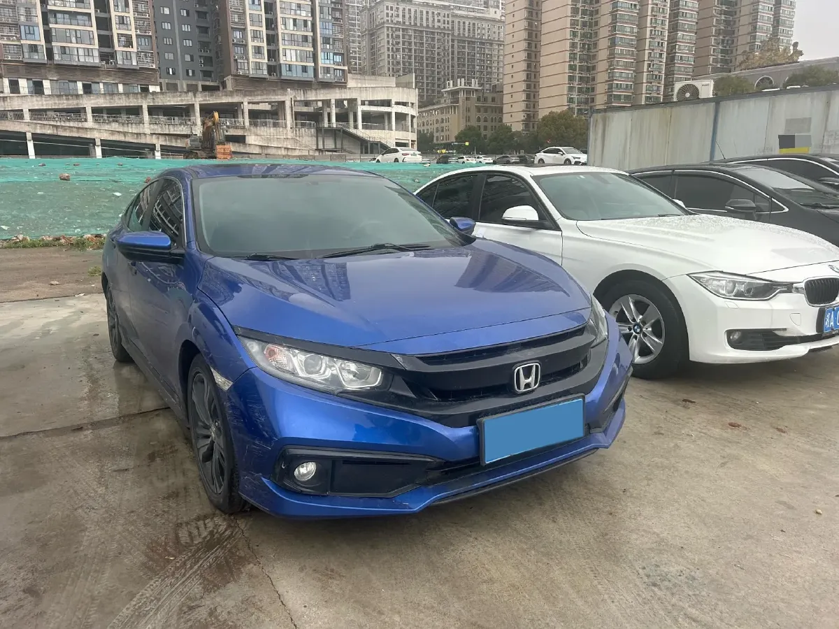 2019 Honda Civic 1.5T 177HP L4 CVT,autocango,china used car exporter,china ev exporter,chinese used car exporter,chinese used ev exporter