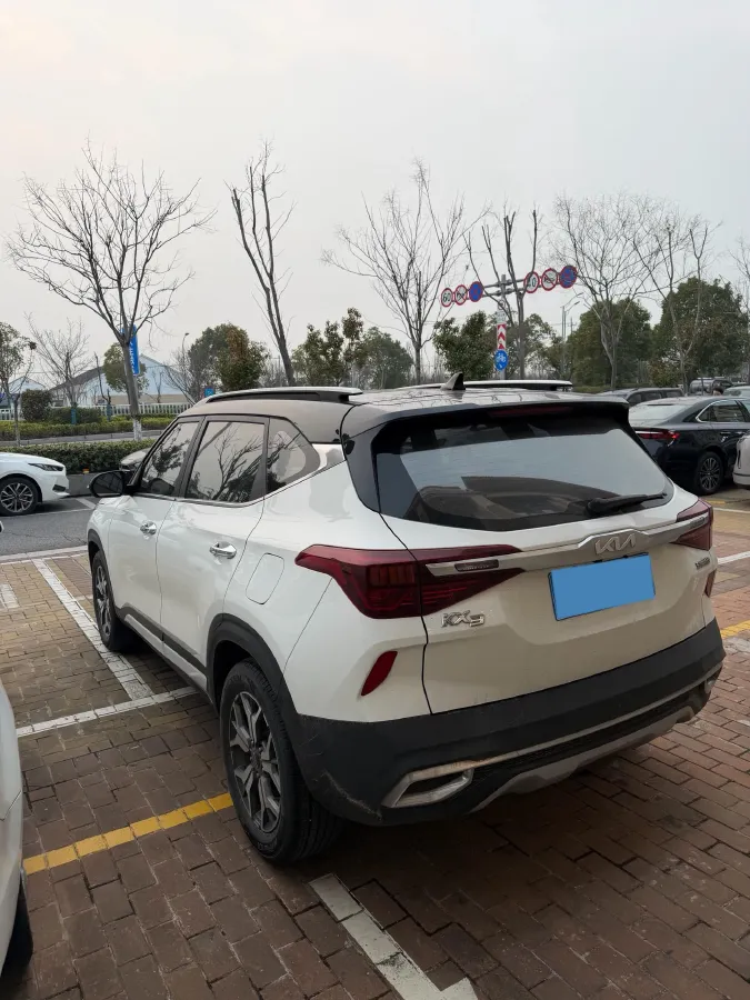 2020 Kia KX3 1.5L 115HP L4 CVT,autocango,china used car exporter,china ev exporter,chinese used car exporter,chinese used ev exporter