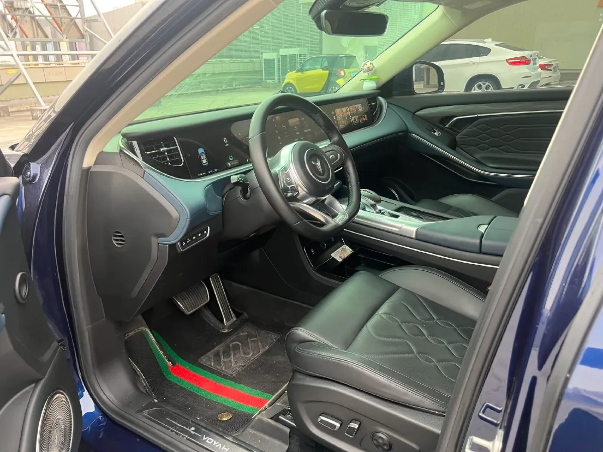 2021 Voyah FREE Range Extended 109HP REEV 33KWH,autocango,china used car exporter,china ev exporter,chinese used car exporter,chinese used ev exporter