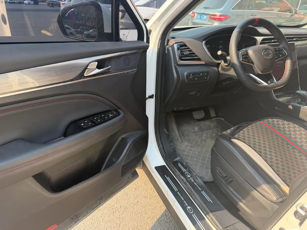 2022 GAC Trumpchi GS4 Plus 1.5T 169HP L4 6AT,autocango,china used car exporter,china ev exporter,chinese used car exporter,chinese used ev exporter