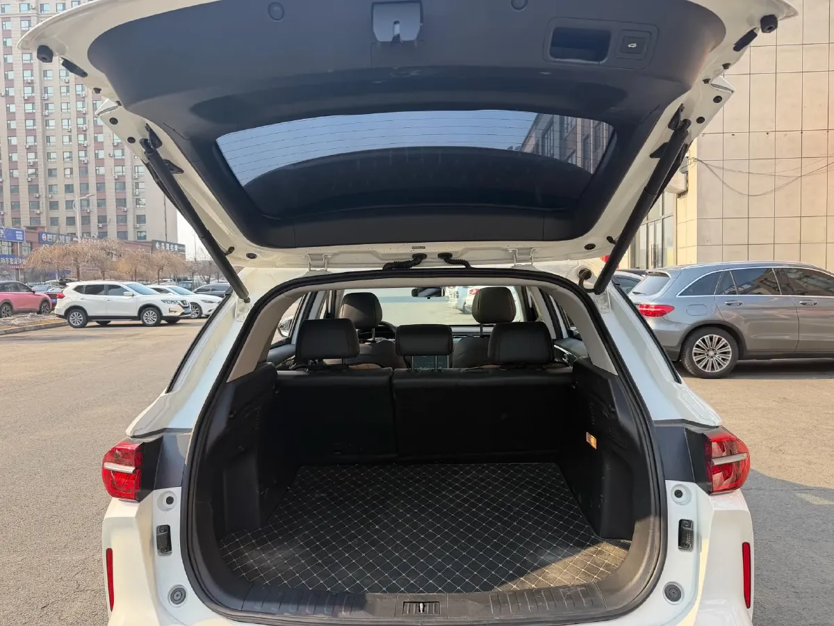 2022 GAC Trumpchi GS4 Plus 1.5T 169HP L4 6AT,autocango,china used car exporter,china ev exporter,chinese used car exporter,chinese used ev exporter