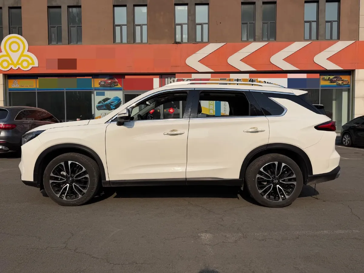 2022 GAC Trumpchi GS4 Plus 1.5T 169HP L4 6AT,autocango,china used car exporter,china ev exporter,chinese used car exporter,chinese used ev exporter