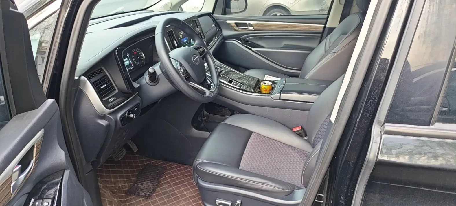 2023 GAC Trumpchi M8 2.0T 252HP L4 8AT,autocango,china used car exporter,china ev exporter,chinese used car exporter,chinese used ev exporter