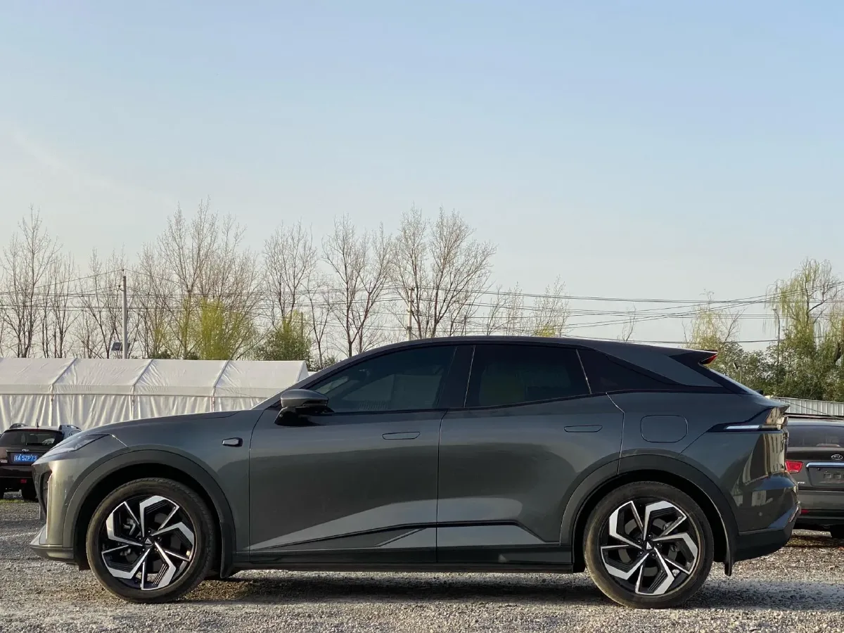 2024 JAC Refine RefineRF8 2.0T 253HP L4 8AT,autocango,china used car exporter,china ev exporter,chinese used car exporter,chinese used ev exporter